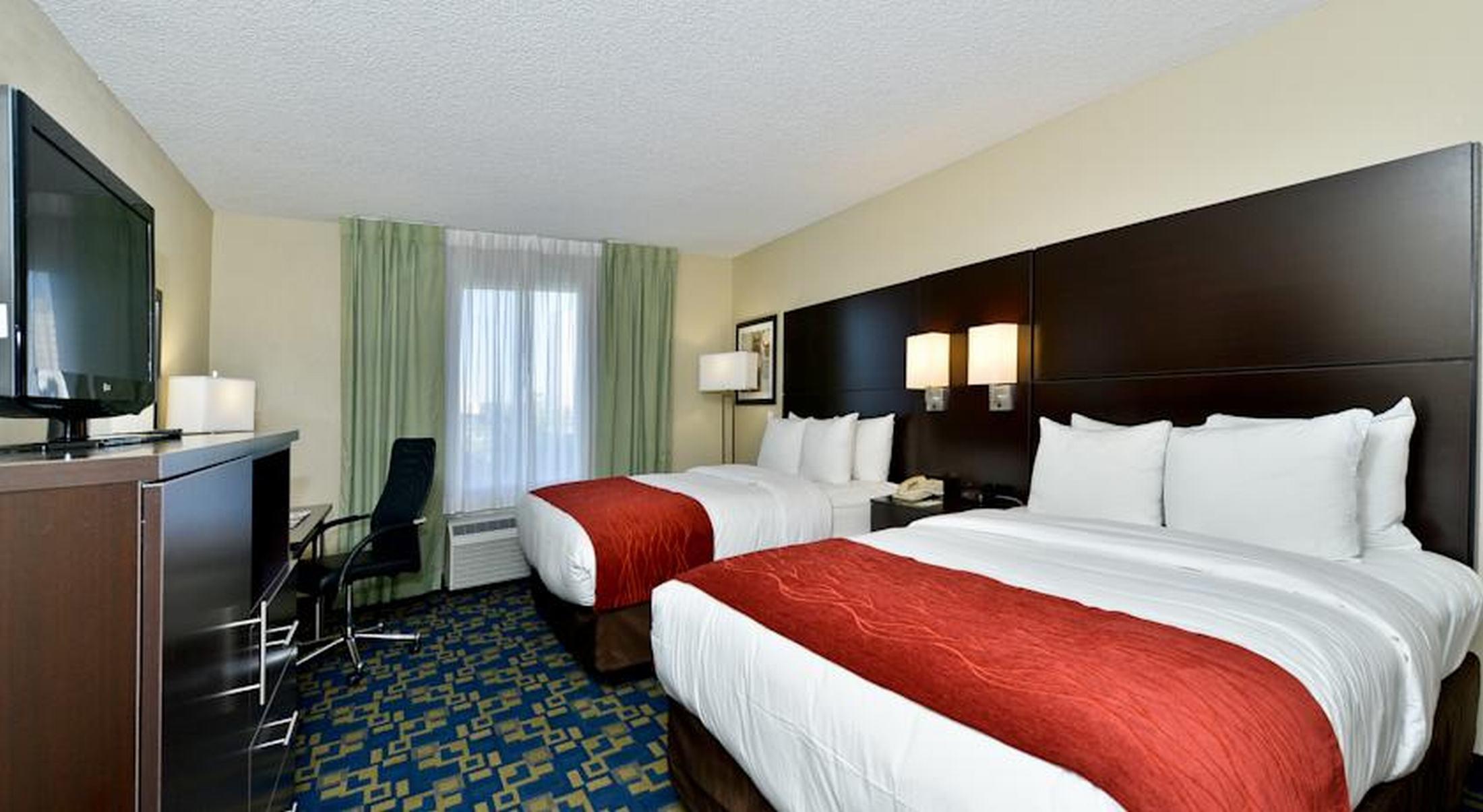 Comfort Inn & Suites Near Universal Orlando Resort-Convention Ctr מראה חיצוני תמונה