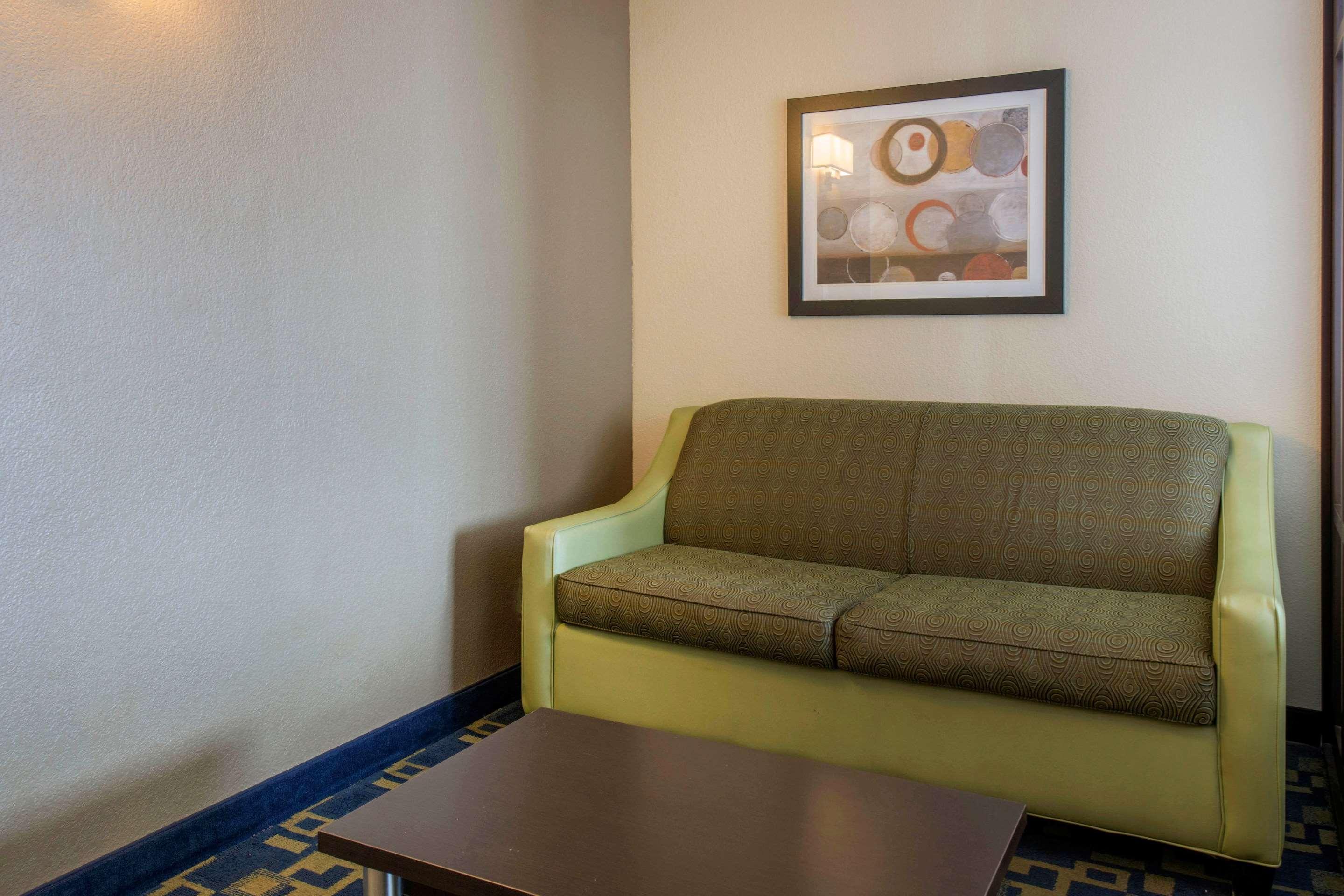 Comfort Inn & Suites Near Universal Orlando Resort-Convention Ctr מראה חיצוני תמונה